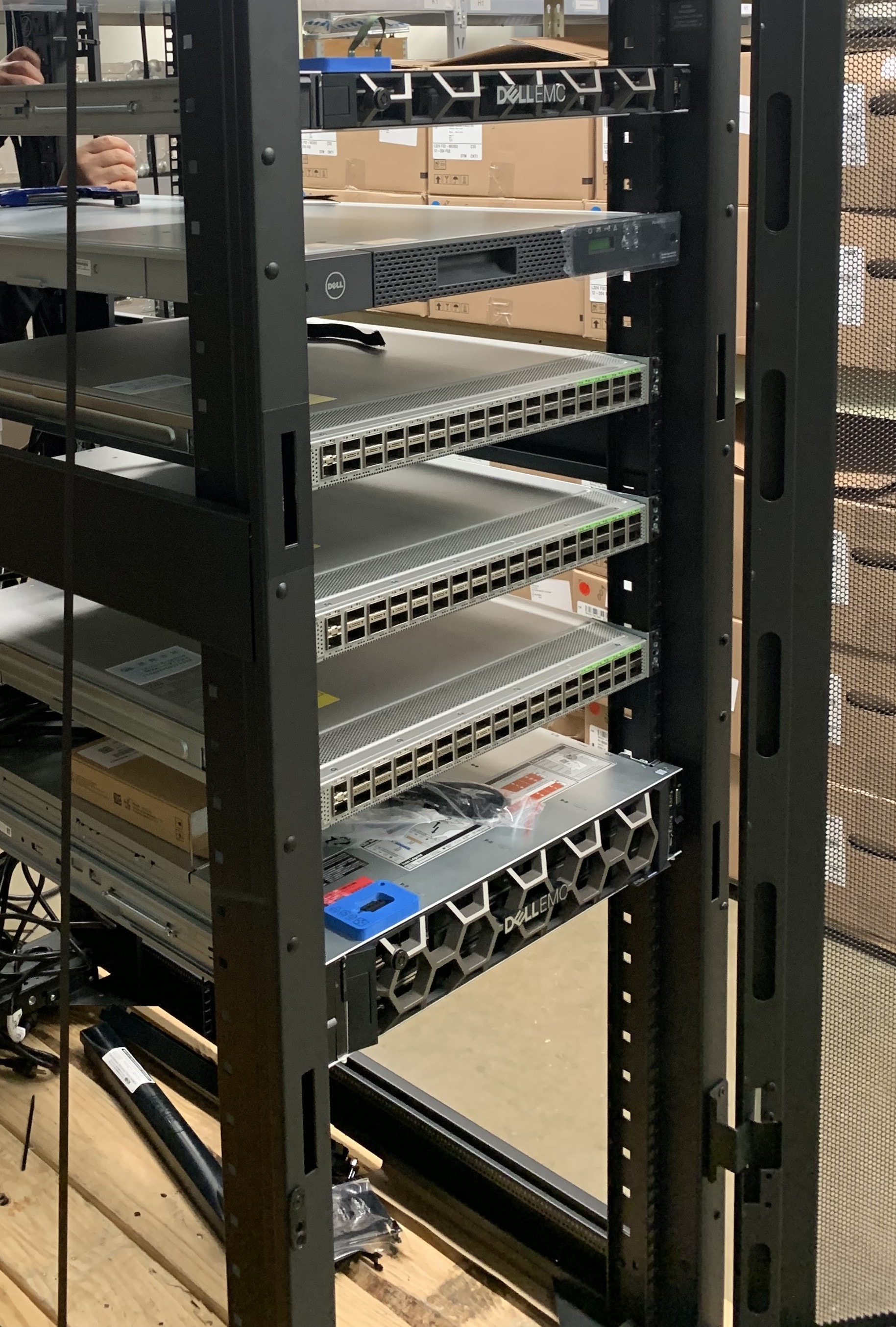 JIRACOR rack integration — hands-on installation of servers and network switches